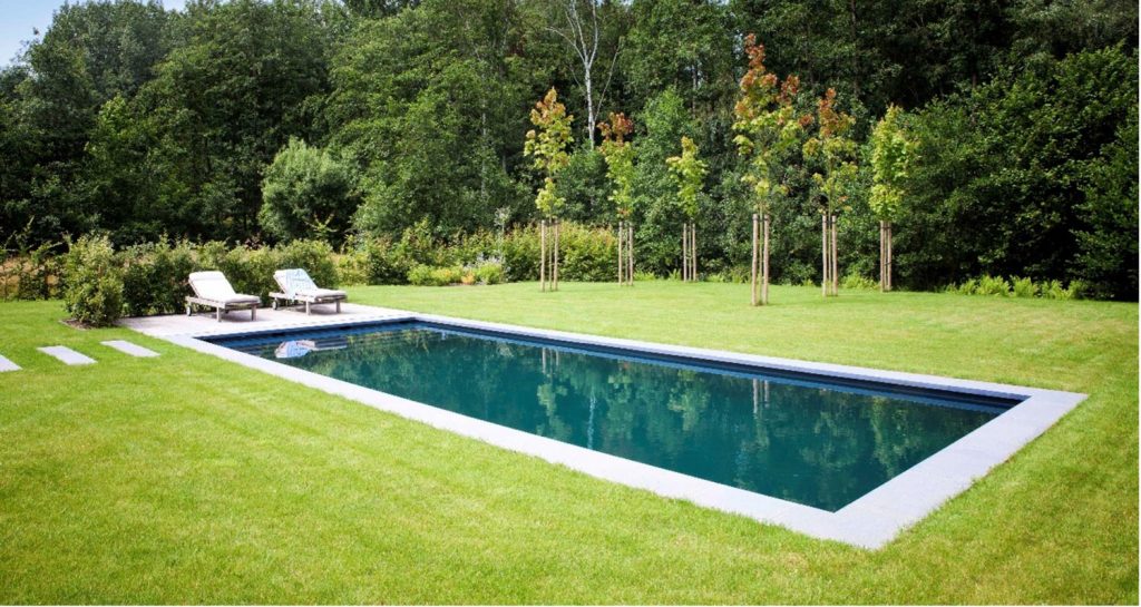 one-piece pool