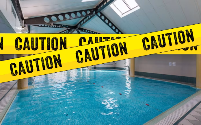 caution swimming pool